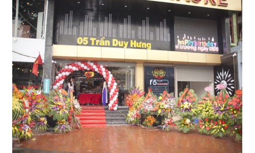 Công ty DTM chúc mừng khai trương nhà hàng Karaoke F5 Plus